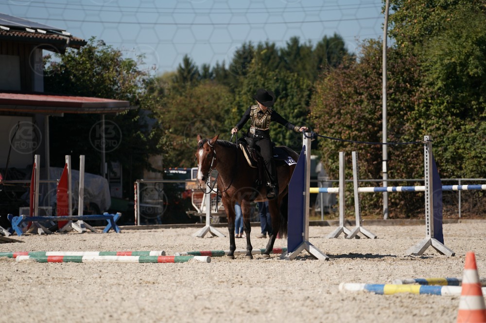 s_A_908004.JPG